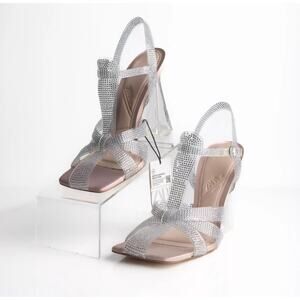 Zara Womens Vinyl Heeled Cage Sandals Rhinestone
Silver US 8 EU 39
NWT No Box